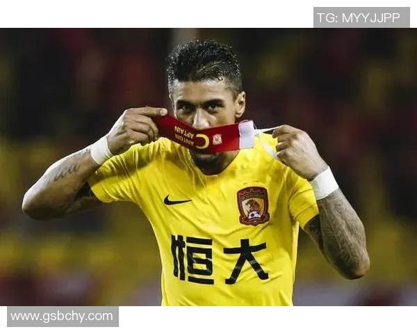 足球传奇与记录：揭秘全球球星超越极限的历史性成就与不朽传奇